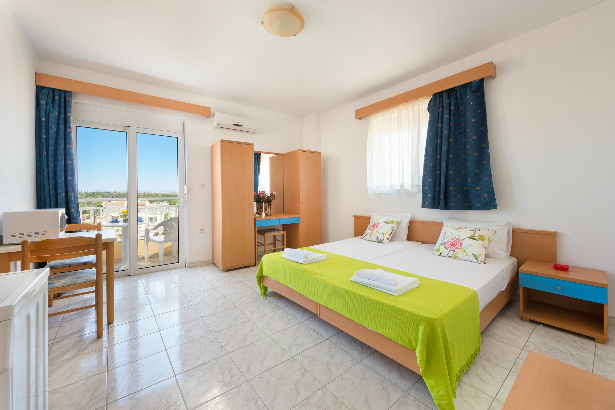 Yiannis Apartments Rhodes City Exterior foto